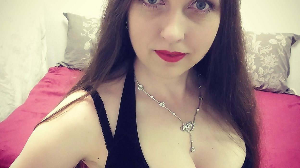 Sexyaries001 OnlyFans Profile